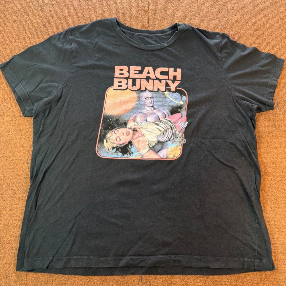 Rare Beach Bunny Revenge of the Riffs 2022 Tour Shirt Black Graphic Tee Mens XL